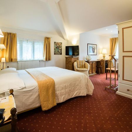 Albergo Milano Snc Lanzo dʼIntelvi Exteriér fotografie
